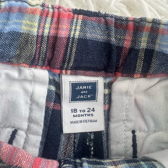 Janie and Jack Navy and Coral Plaid Shorts - Size 18-24 Months - Picture 3 of 5